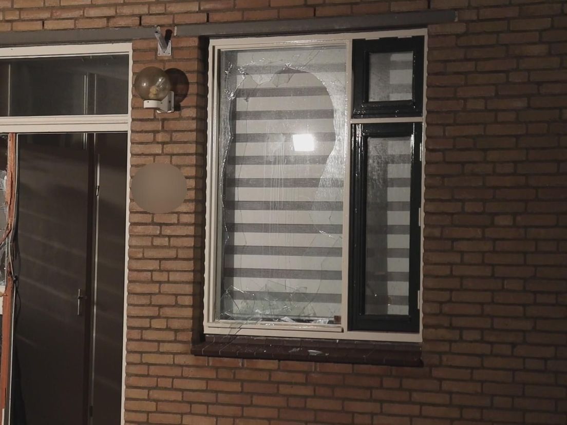 De beschadigde woning aan de Parkroos