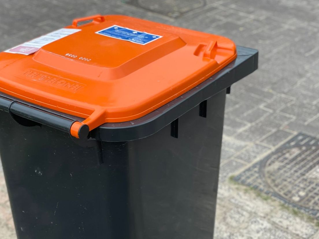 Ongeschikt cijfer voor mij Aa en Hunze laat PMD-container met fout afval komende weken staan - RTV  Drenthe