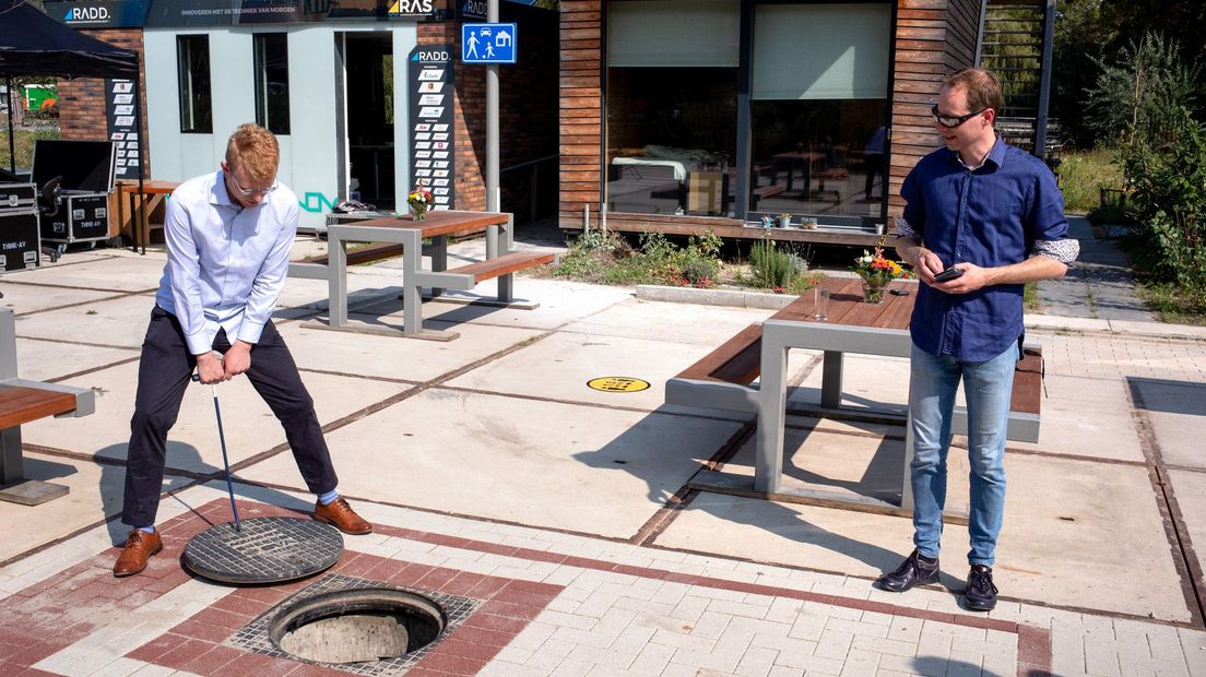 Op het HittePlein experimenteren wetenschappers van de TU Delft met manieren om woningen koel te houden