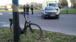 112-nieuws: Auto's botsen op Emmasingel in Stad