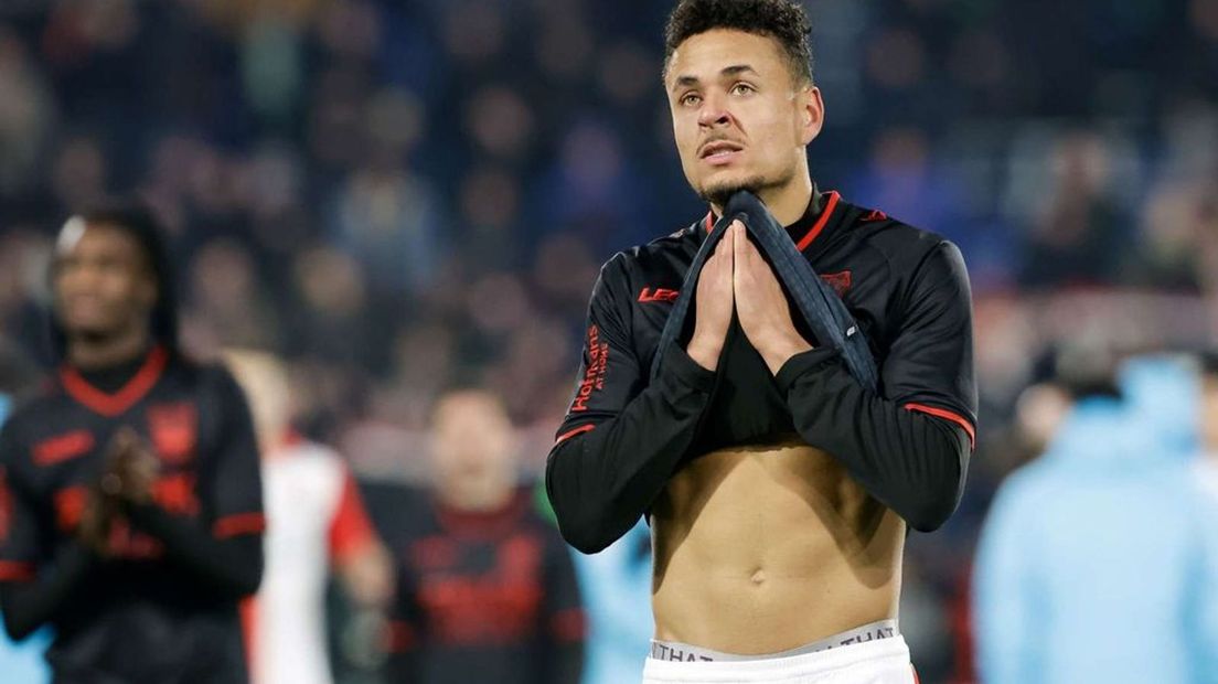 NEC'er Ilias Bronkhorst is ontroostbaar.