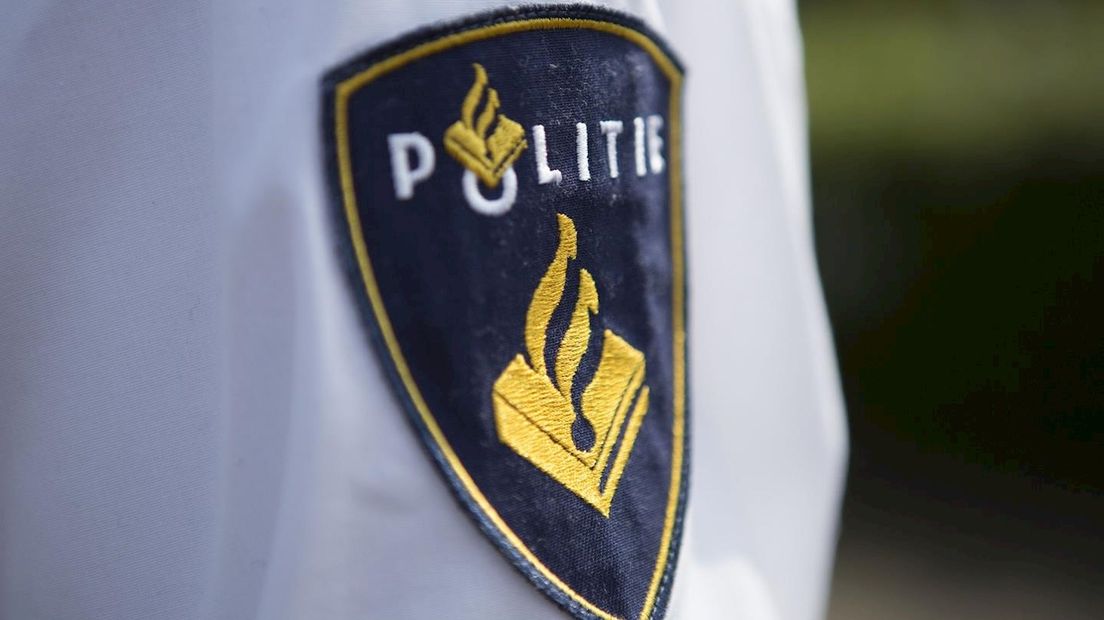Politie ontdekt zender op steiger