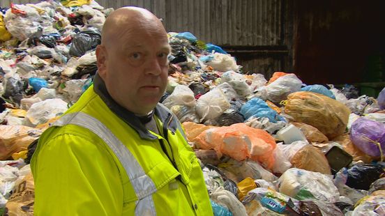 Vuilnisbak Aziatisch Superioriteit Dit gaat er mis met het plastic afval in Middelburg - Omroep Zeeland