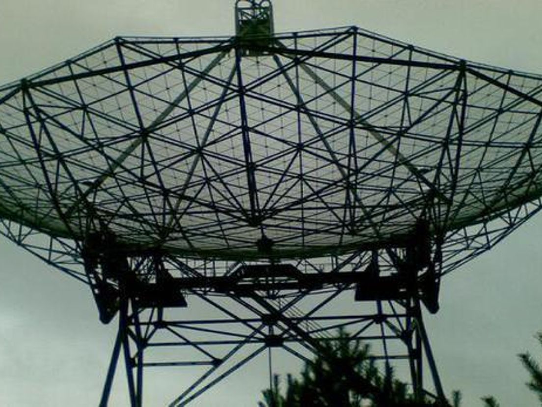 Antenne van Astron (Rechten: archief RTV Drenthe)