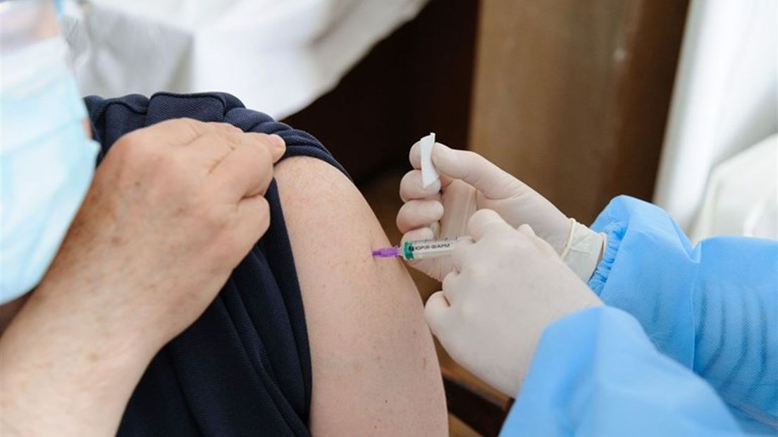 Ouderenbond wil dat overheid senioren beter informeert over vaccineren