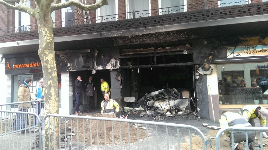 Verdachte aangehouden voor brandstichting grillroom Zwolle