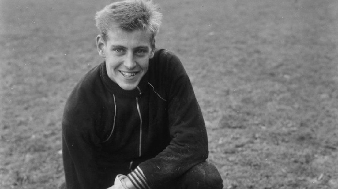Piet Schrijvers bij DWS in 1965.