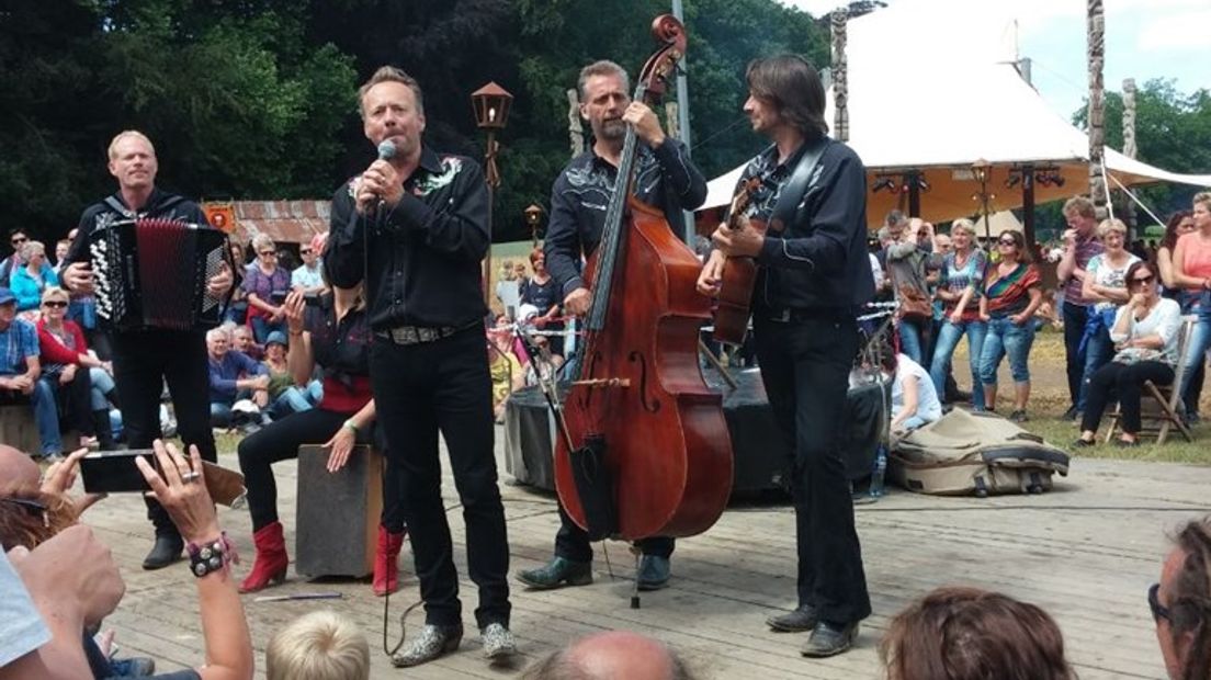 Het festival in Enghuizen (foto Omroep Gelderland)