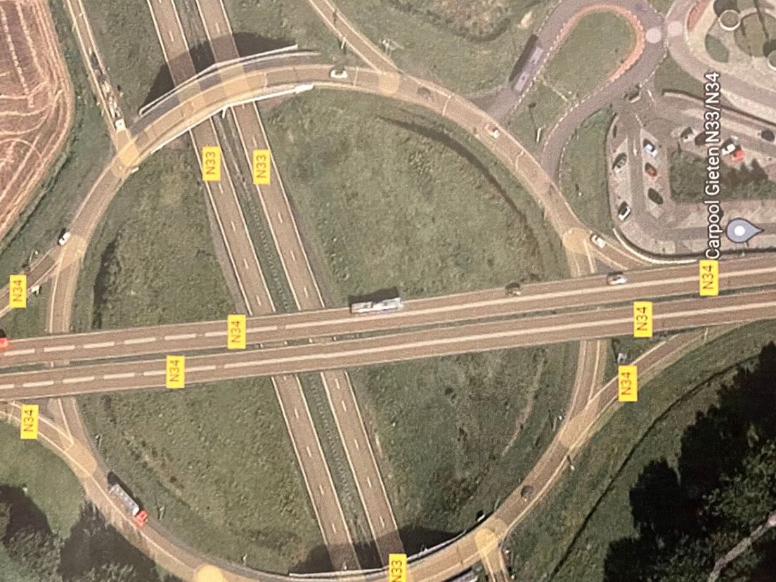 Piet Muijzert fly over Rotonde N34 N33 Gieten