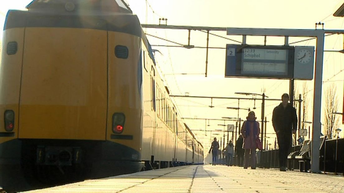 De trein stopte op station Beilen