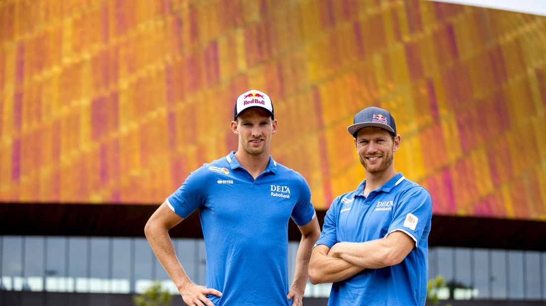 Beachvolleyballers Brouwer en Meeuwsen