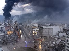 Fryslân zamelt geld en goederen in voor aardbevingsslachtoffers Turkije en Syrië