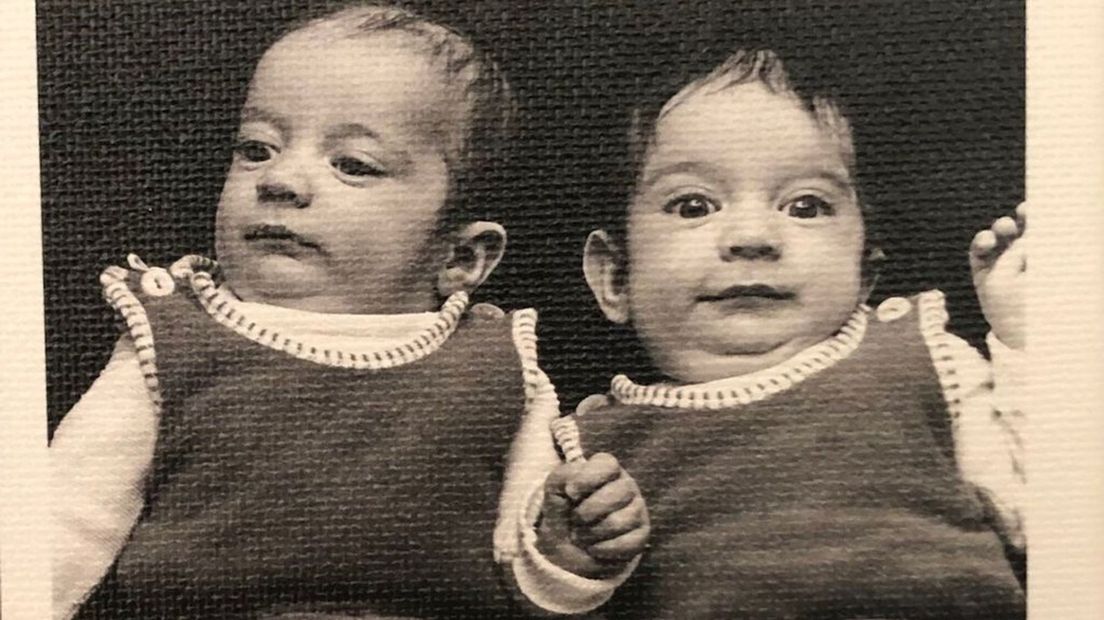 Mike en Mark Peters als baby