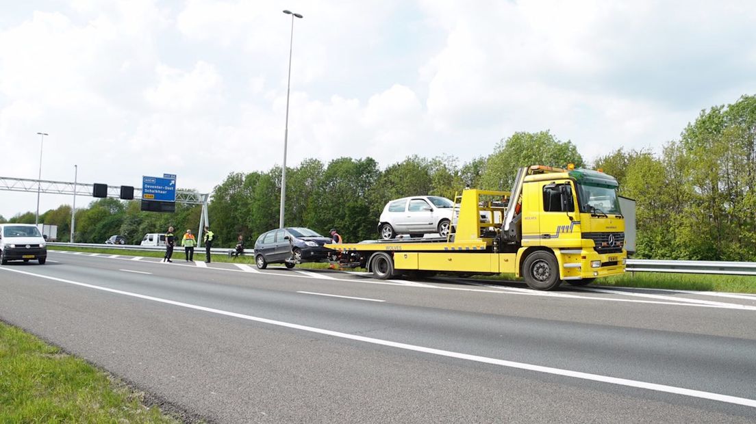 Kop-staart botsing op de A1 ter hoogte van Deventer Oost