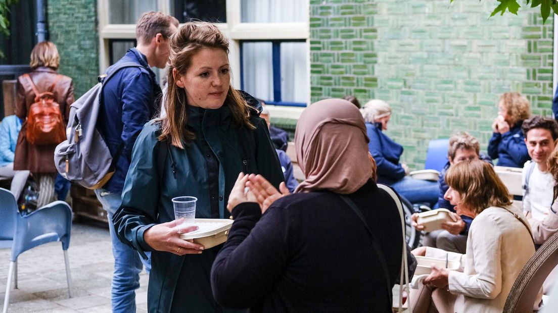 Het 35-jarig bestaan werd gevierd met een wandeling naar de Dom