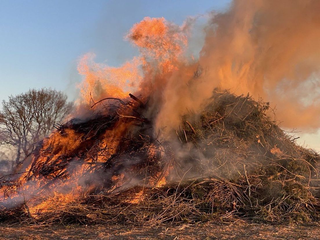 Drentse paasvuren branden ook dit jaar, ondanks stikstofmaatregelen