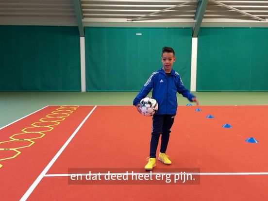 Lux (8) uit Hoogland kan de bal meer dan 5000 keer hooghouden, een mogelijk wereldrecord