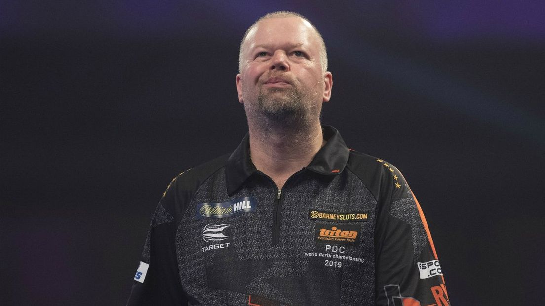 Vertwijfeling bij Raymond van Barneveld.