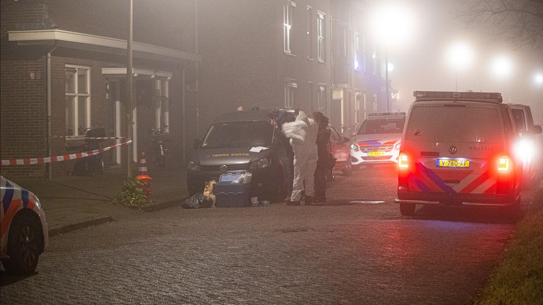 Onderzoek door de politie na het schietincident in Zwolle