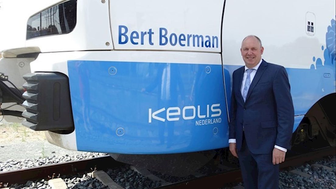 Gedeputeerde Boerman kreeg een 'eigen' trein van Keolis