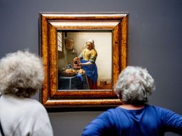 Bijzondere ontdekking over Het Melkmeisje: Vermeer schilderde kunstwerk over