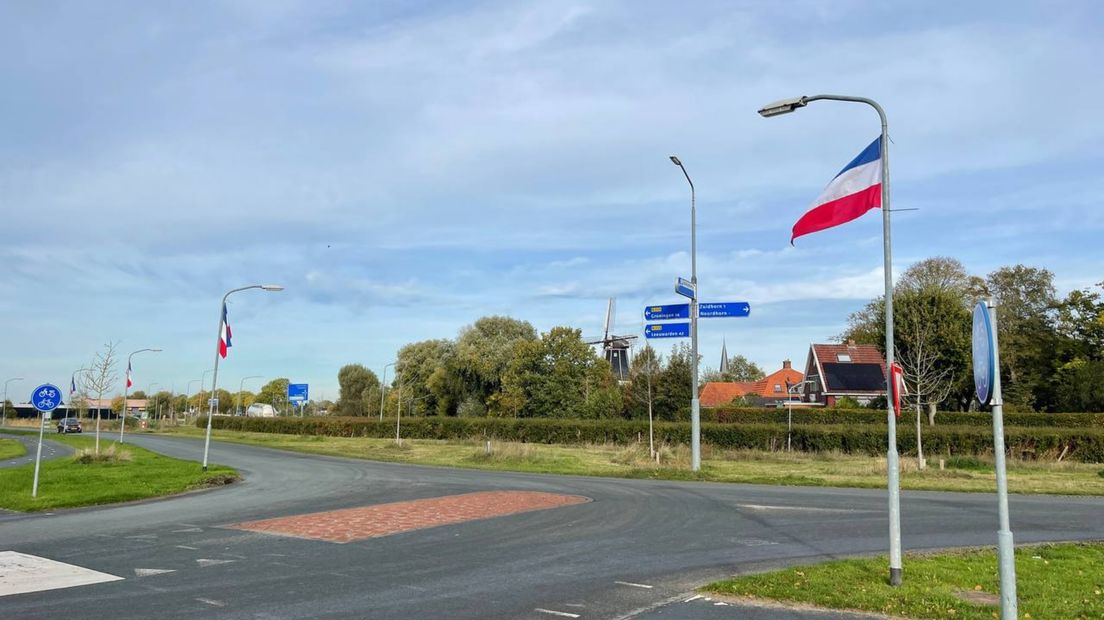 Een omgekeerde vlag bij Noordhorn