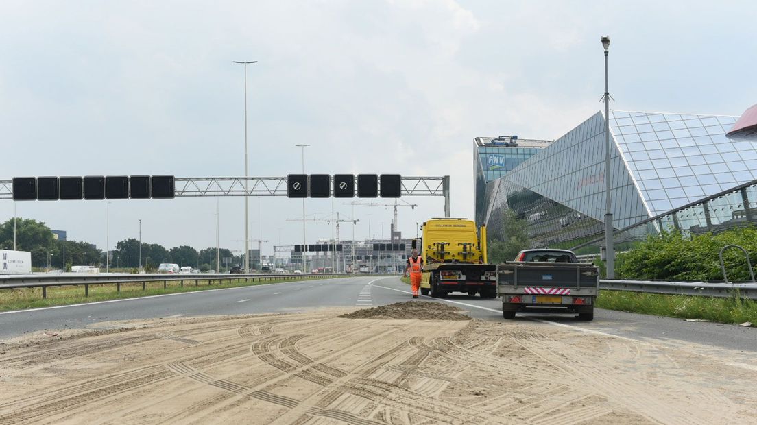 Afgesloten rijbaan op A2 na ongeluk