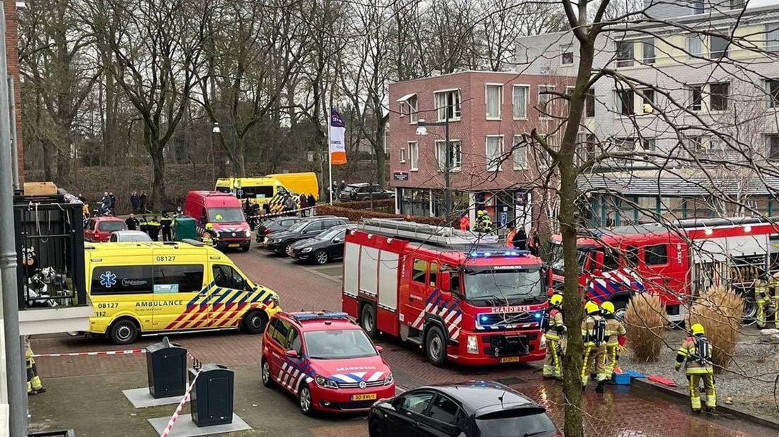 Brand in bejaardentehuis, bewoners geëvacueerd.