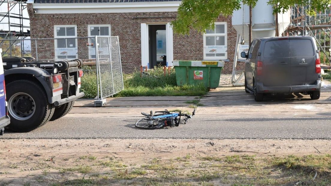 De fietser werd door de vrachtwagenchauffeur over het hoofd gezien