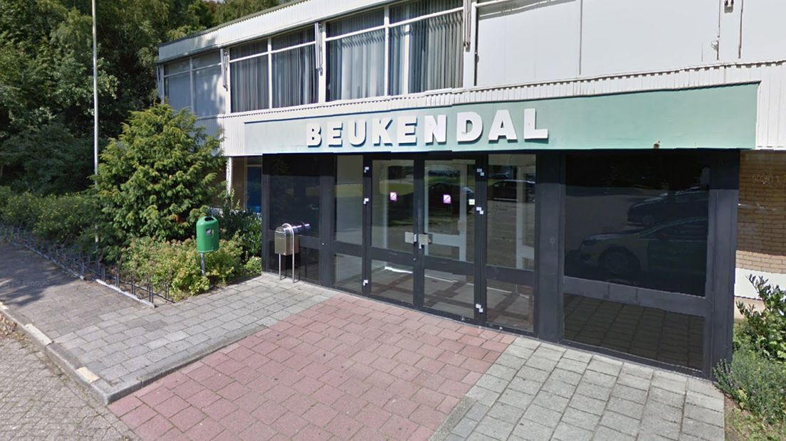 De oude sporthal is aan vervanging toe.