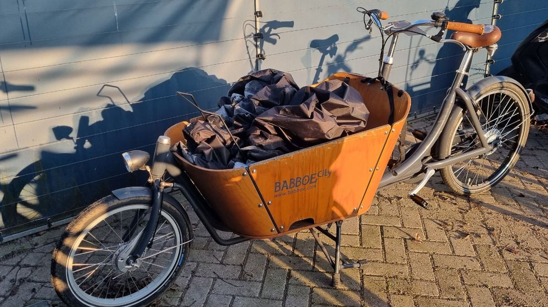 Walter Cunningham accessoires Prijs Marktplaats-onderzoek van vrouw in Vleuten leidt naar 7 gestolen bakfietsen  en e-bikes - RTV Utrecht