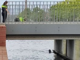 112 Nieuws: Man uit water gehaald in Almelo