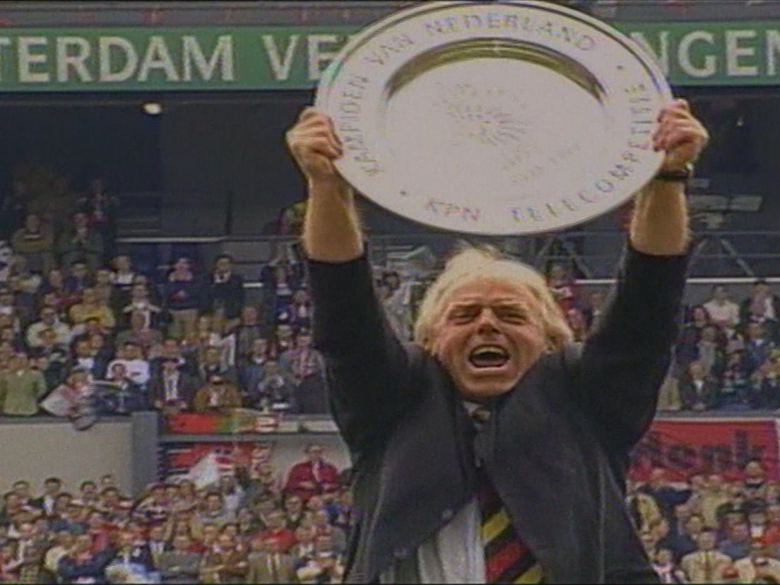 Leo Beenhakker op 25 april 1999