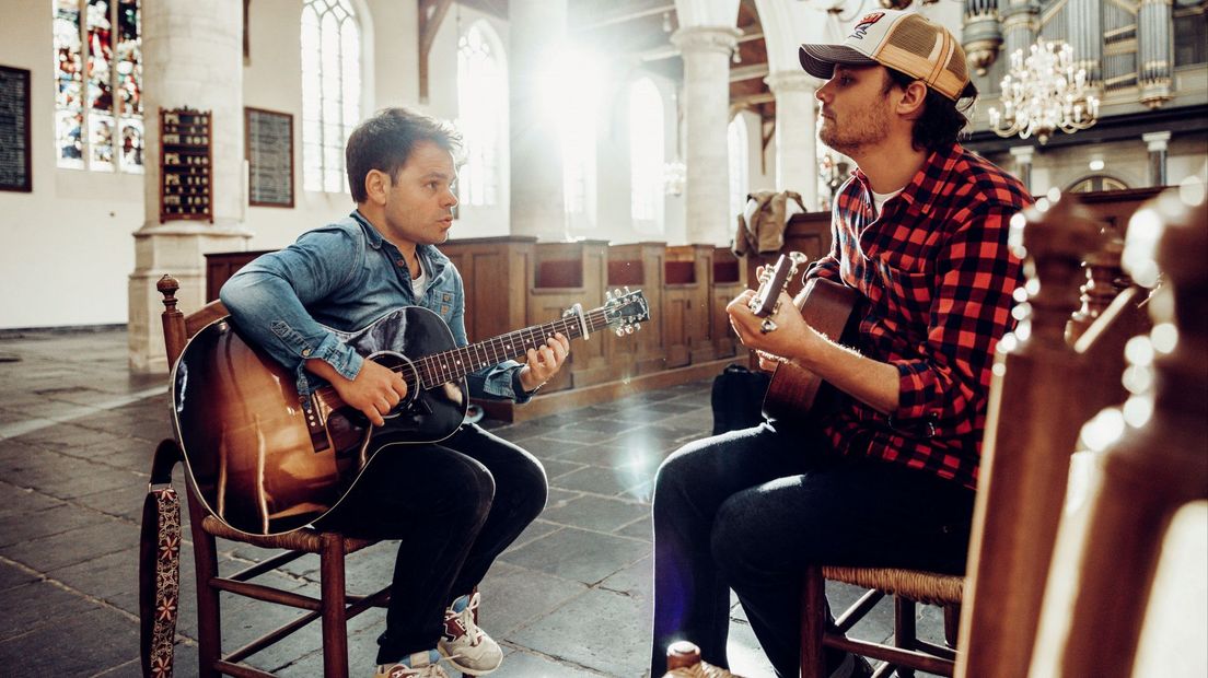 Christon en Roel van Velzen spelen in de Oude Kerk in Delft