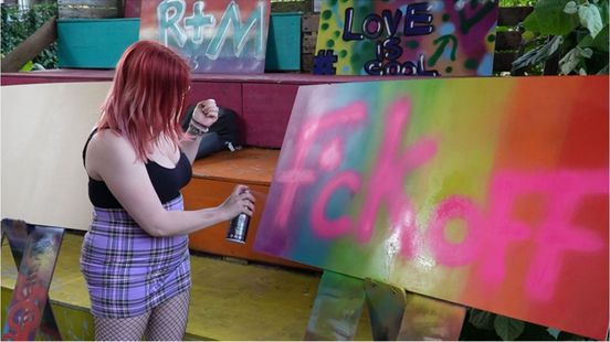 Een kijkje in het queercafé in Ede