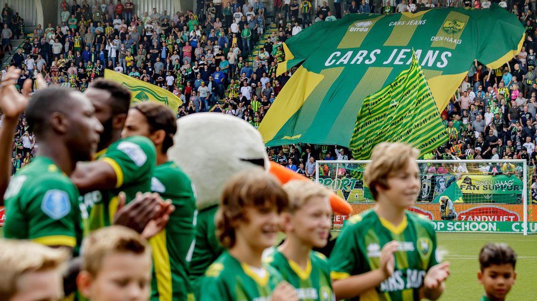Cars Jeans tot 2022 bij ADO Den Haag