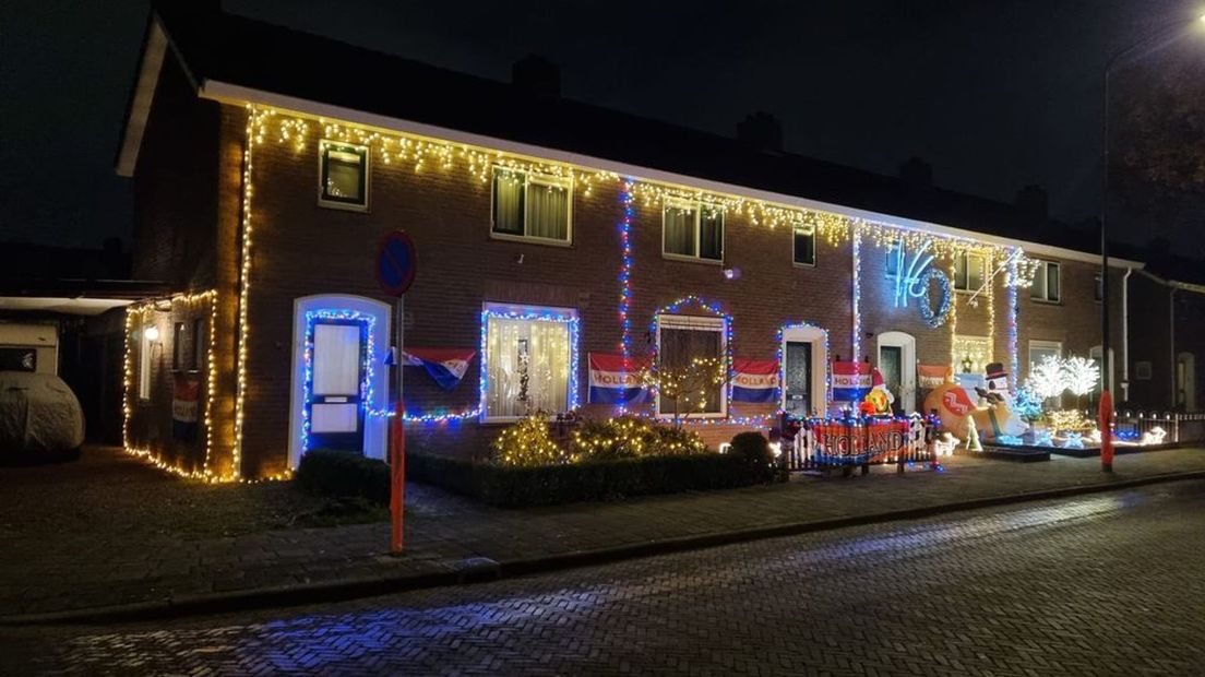 De kerst- en oranjeversiering gingen voor één nachtje samen