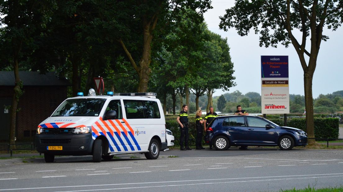 Politiehelikopter Zoekt Naar Vermiste Man - Omroep Gelderland