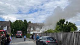 Een persoon naar ziekenhuis na inademen rook woningbrand