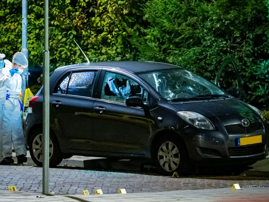 Bij een schietpartij in Dordrecht is een dode gevallen