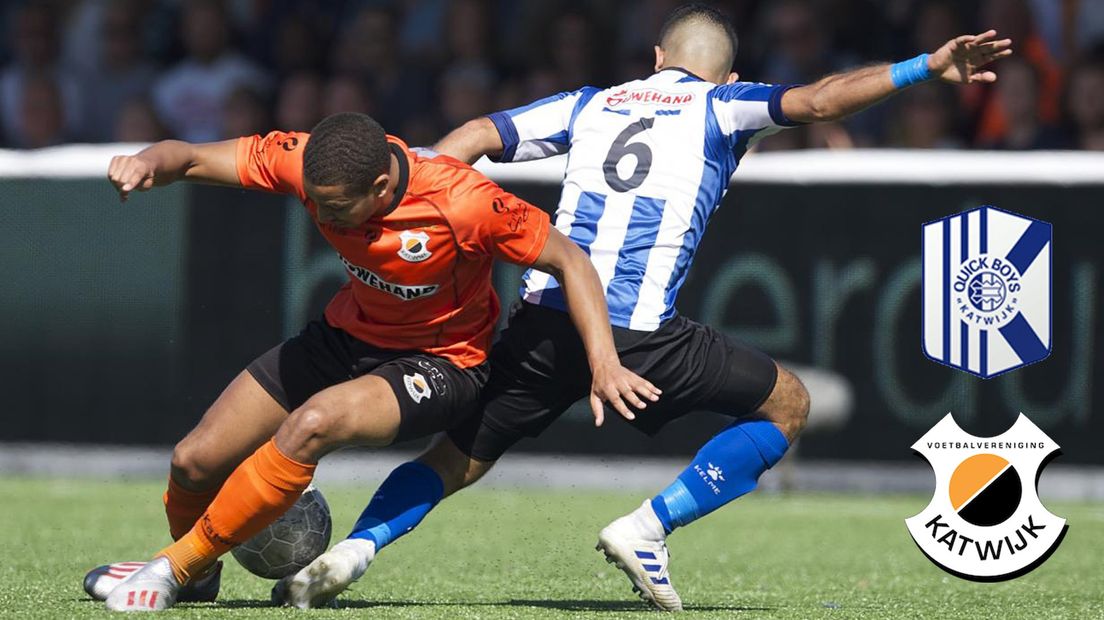 Duel tijdens Katwijk - Quick Boys zaterdag