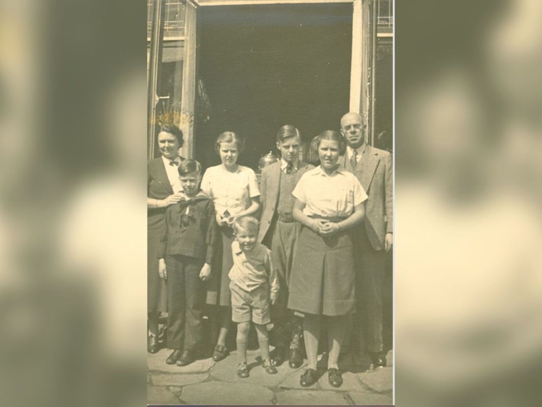 Het gezin Vader (ca 1940)