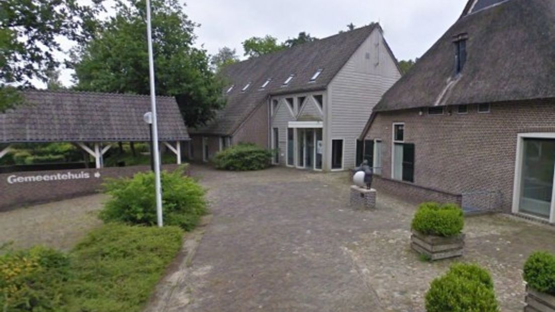 Voormalige gemeentehuis Havelte opnieuw te koop RTV Drenthe