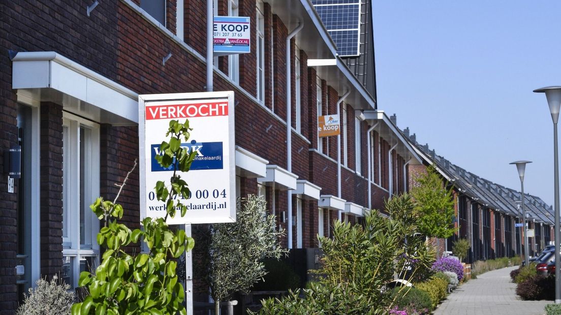 De huizenprijzen in Zoeterwoude daalden met gemiddeld tien procent