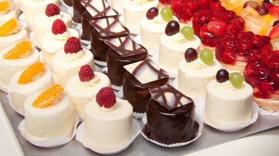 Gebak wordt duurder, maar het is de vraag of de maker het hoofd boven water houdt