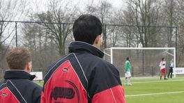 Jonge hoofdtrainers vinden hun weg in het amateurvoetbal: 'Leeftijd was blijkbaar een struikelblok'