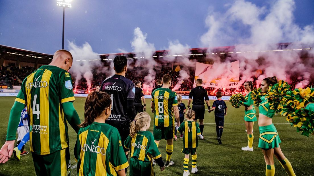 Opkomst bij ADO Den Haag - SC Heerenveen