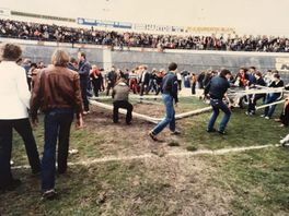 Als de dag van gisteren: hoe FC Utrecht-supporters 40 jaar geleden hun stadion volledig sloopten