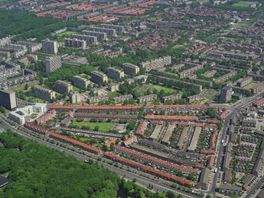 Feest in Loosduinen, stadsdeel hoort 100 jaar bij Den Haag