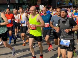 Plassen van de zenuwen en dan marathon door prachtige omgeving: "We kwamen door een dorpje, sfeertje hoor"